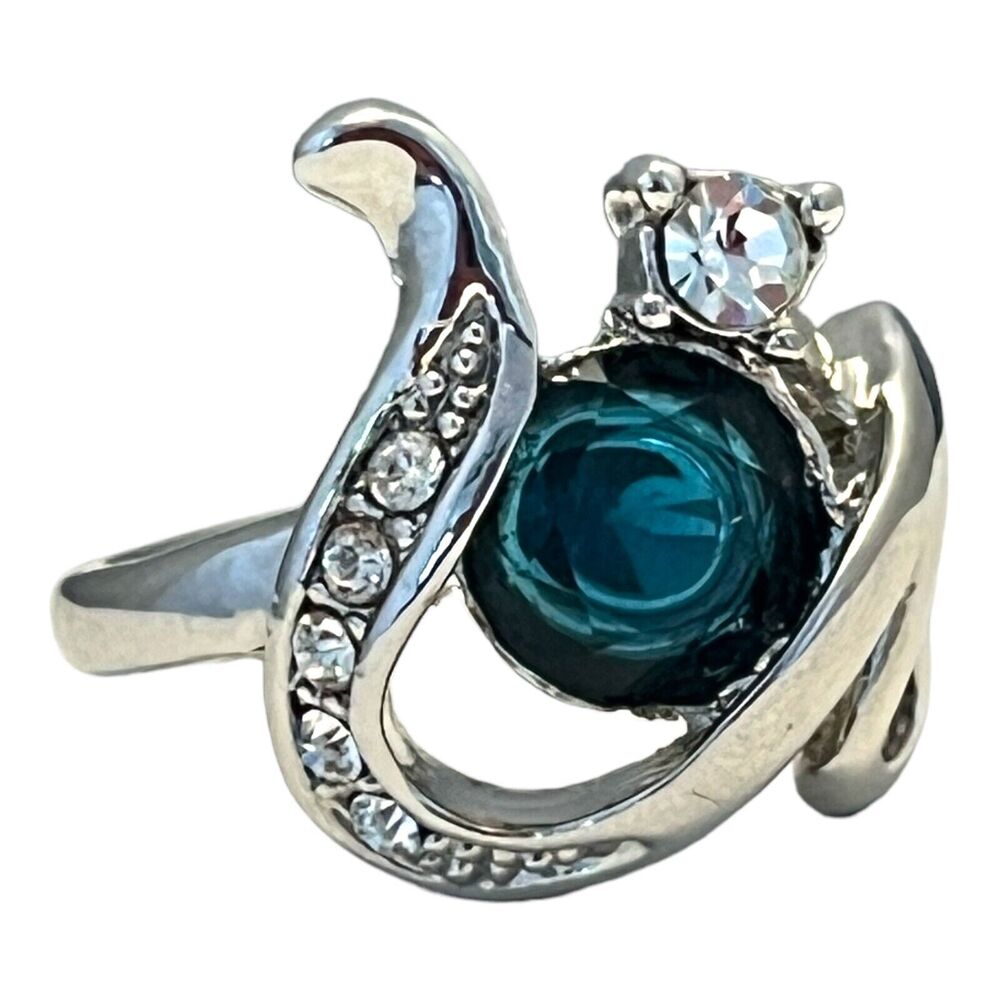 Vintage 1980s Blue Glass Ring Rhinestone Accents Silver Tone Size 7 - 5Z
